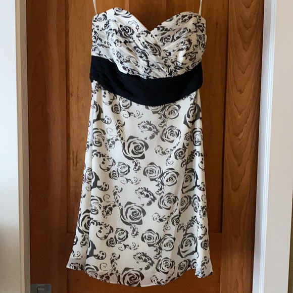 Strapless Dress - Picture 4 of 5